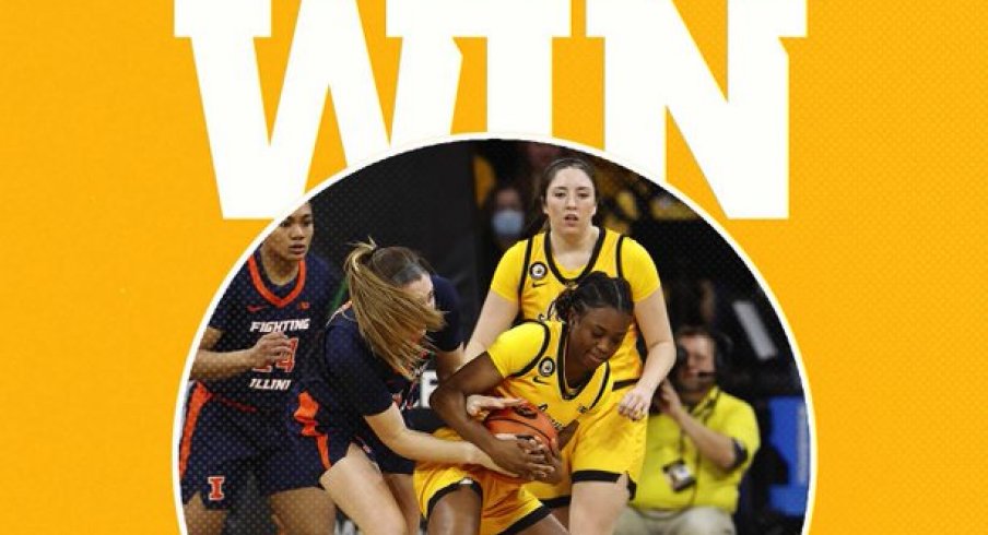 Iowa cruised to an 82-56 win over Illinois