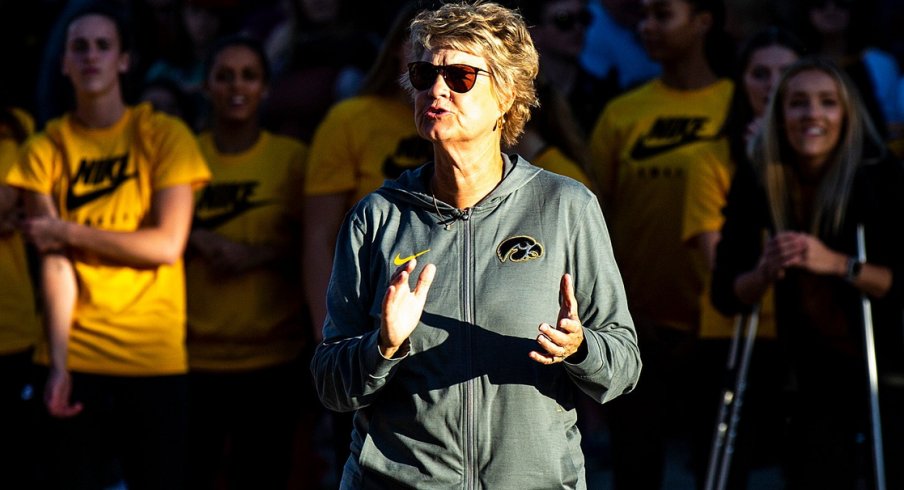 Lisa Bluder and the cool-ass Hawks