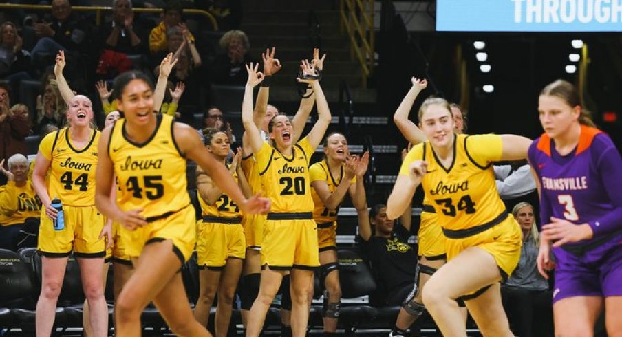 Iowa celebrates one of many buckets against Evansville